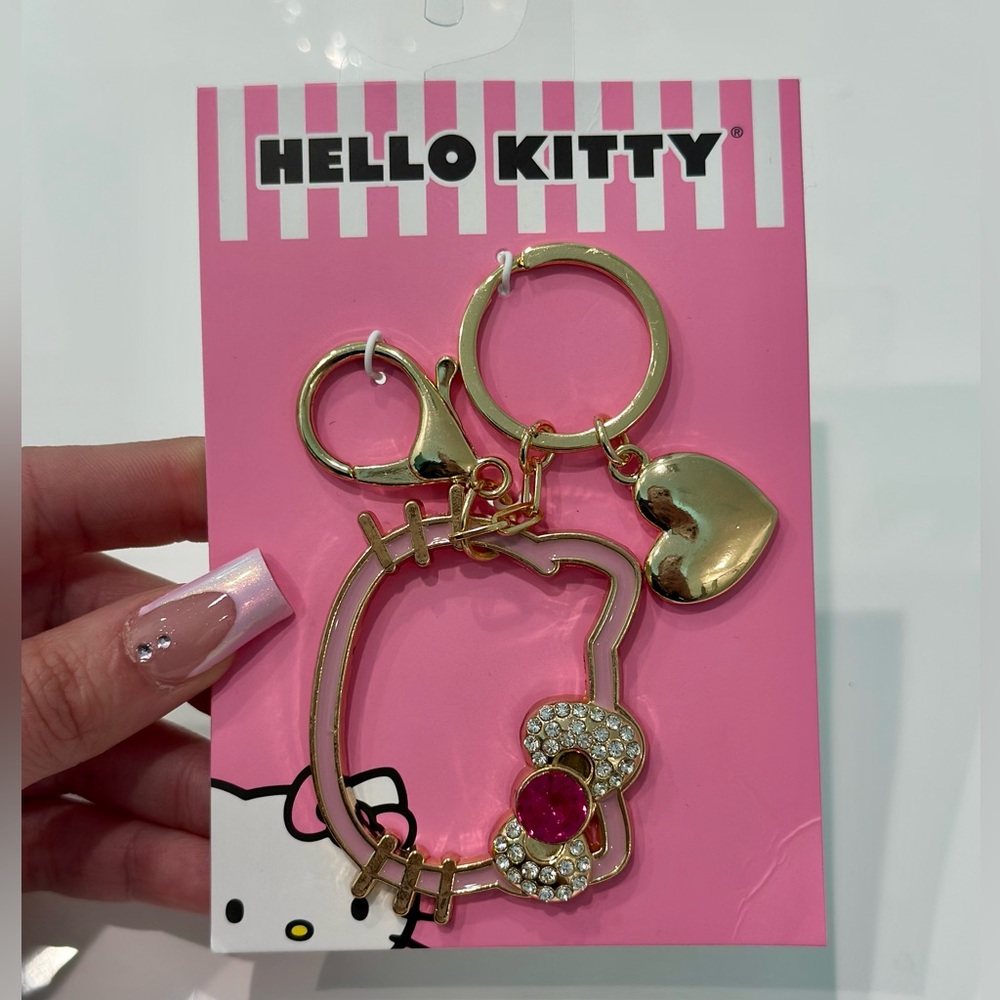 🎀Hello Kitty Gold Keychain🎀